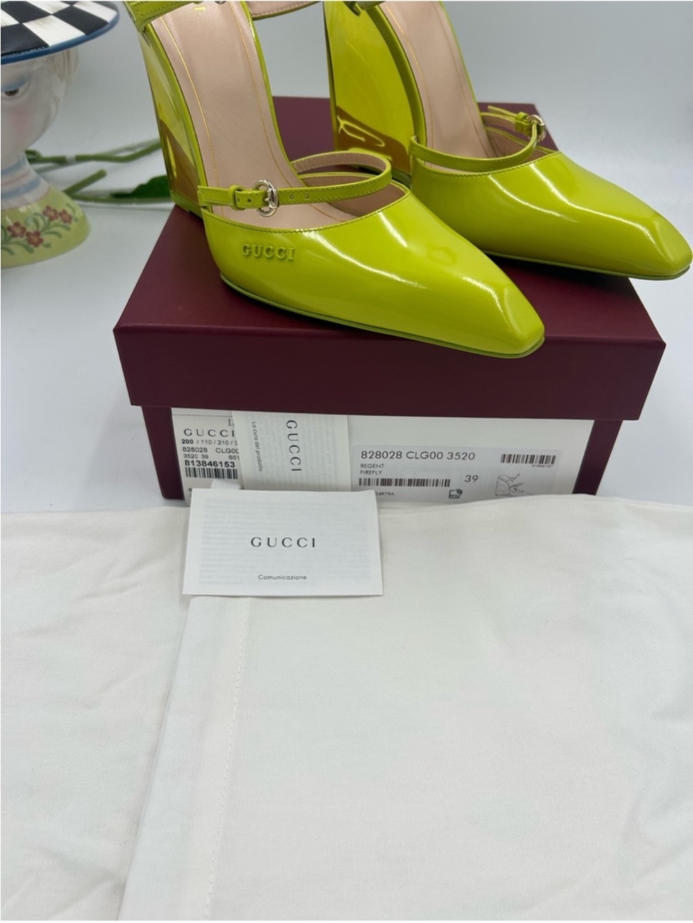 SOLD !!!!! Women’s Gucci CHRISTY 110 patent leather wedge mules size 39 - Picture 4 of 11